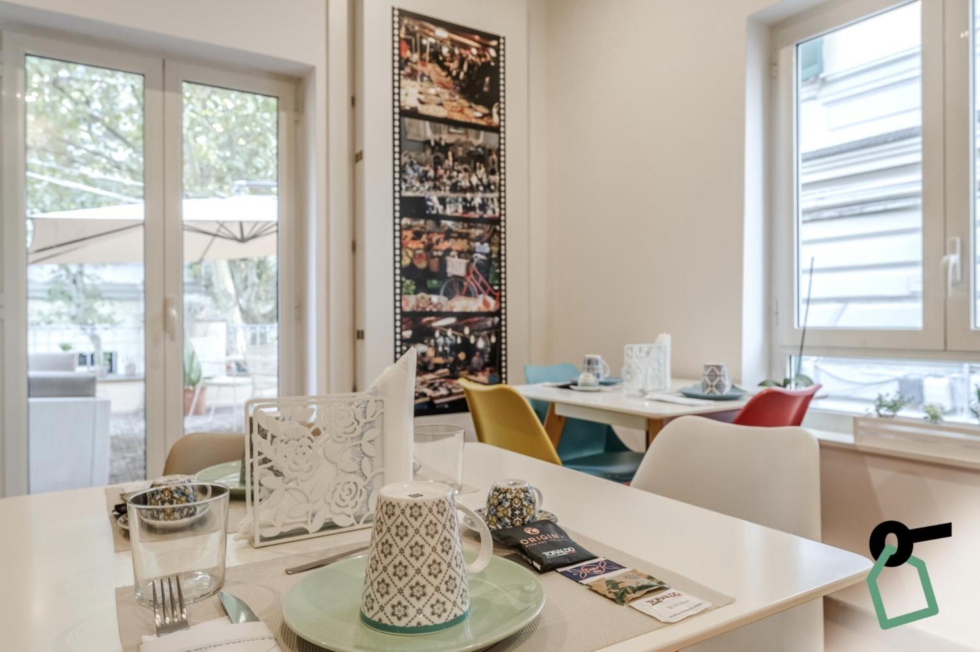 Hotiday Room Collection - Napoli Residenza Scarlatti Exterior foto