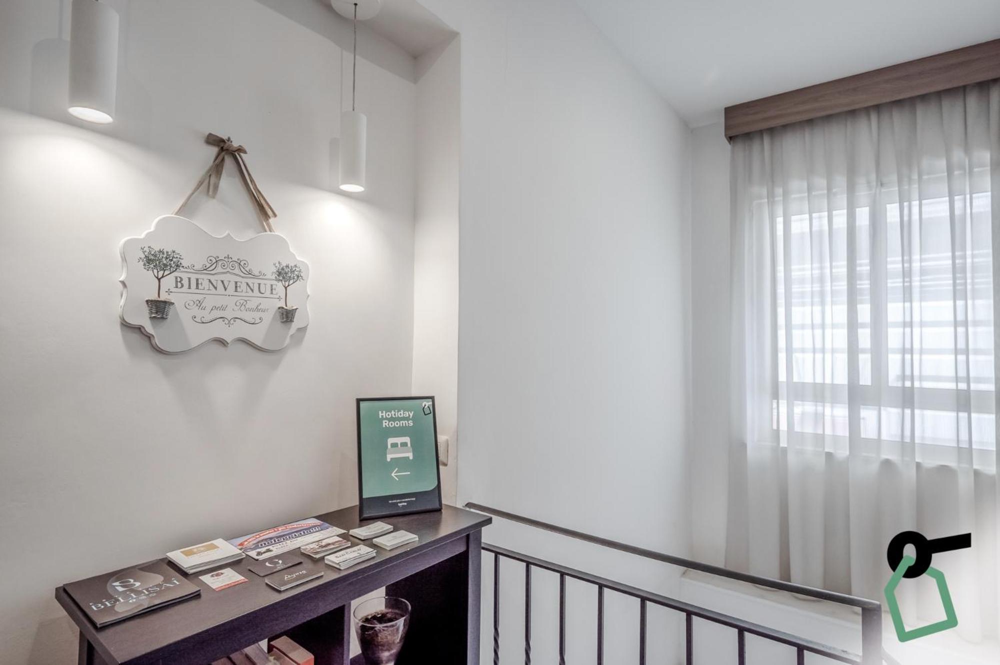 Hotiday Room Collection - Napoli Residenza Scarlatti Exterior foto